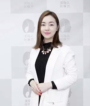 文昌金佳玭 美容协会会长